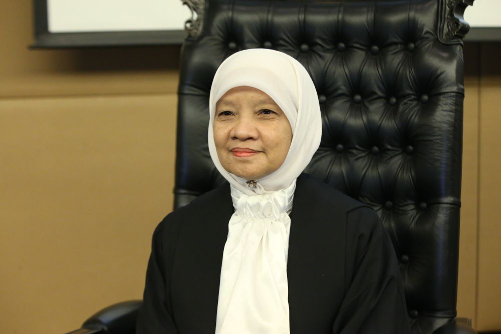 Tan Sri Zaharah Ibrahim assumed the post of Chief Judge of Malaya, July 17, 2018, becoming the second woman in Malaysia's history to be appointed to the post. u00e2u20acu2022 Picture by Azinuddin Ghazali