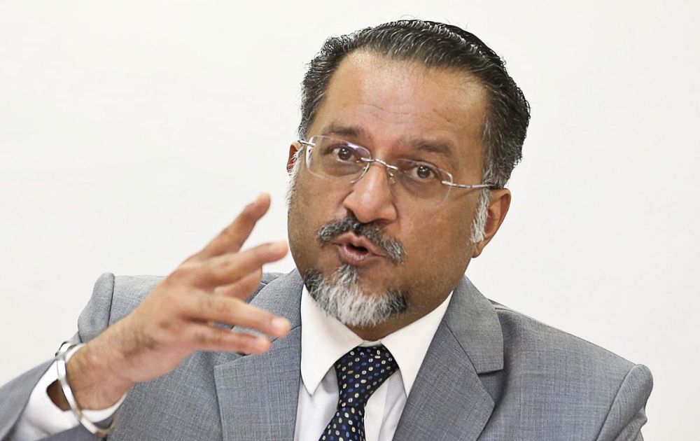 Jagdeep Singh Deo speaks to reporters regarding the housing issues in Penang July 5, 2018. u00e2u20acu2022 Picture by Sayuti Zainudin