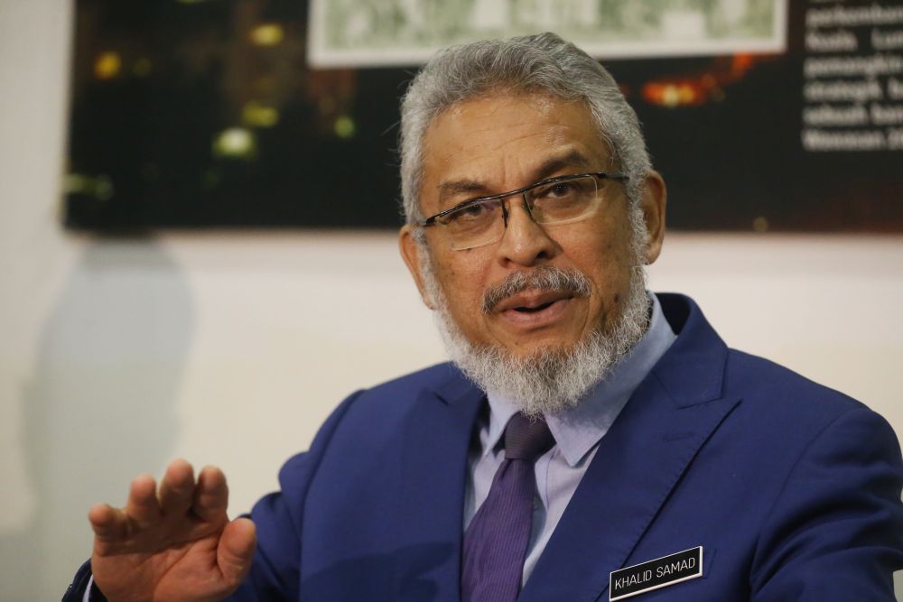 Federal Territories Minister Khalid Samad speaks to reporters at Menara Seri Wilayah in Putrajaya July 3, 2018. u00e2u20acu2022 Picture by Zuraneeza Zulkifli