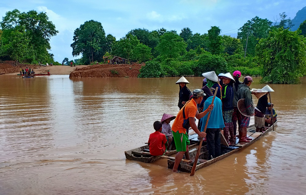 Villagers are evacuated after the Xepian-Xe Nam Noy hydropower dam collapsed in Attapeu province, Laos July 24, 2018. u00e2u20acu201d Reuters pic