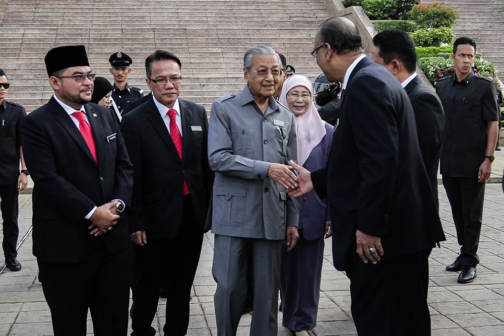 Datuk Seri Dr Wan Azizah Wan Ismail arrives at the Prime Ministeru00e2u20acu2122s Department Monthly Assembly in Putrajaya July 9, 2018. u00e2u20acu2022 Picture by Miera Zulyana