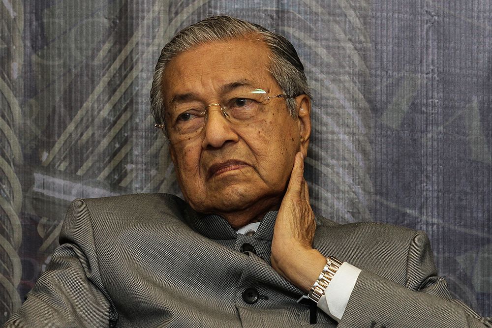 Tun Dr. Mahathir Mohamad speaks during a press conference at the MACC headquarters in Putrajaya July 10, 2018. u00e2u20acu201d Picture by Miera Zulyana