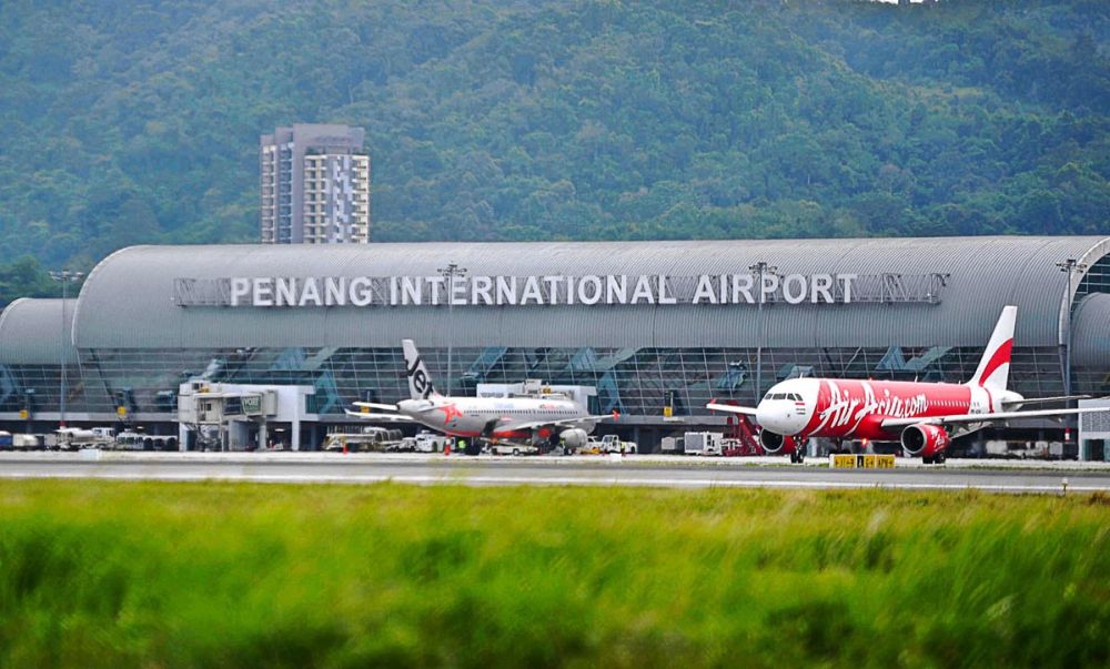 The Penang International Airport is set to undergo terminal optimisation works. u00e2u20acu201d Picture by Sayuti Zainudin
