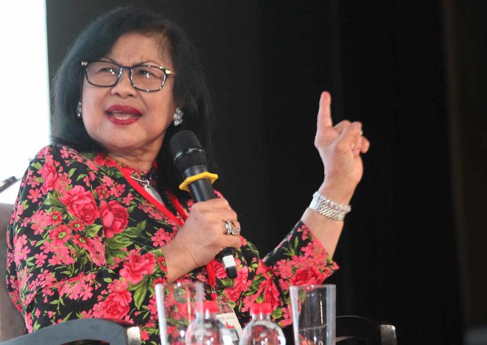 Tan Sri Rafidah Aziz, Senior Independent Non-Executive Chairman of AirAsiaX, speaks at the OCBC Global Treasury Economic and Business Forum 2018 at The Ritz-Carlton, Millenia Singapore. u00e2u20acu201d TODAY pic
