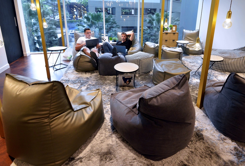 The Singleton second mentoring session was held at the beautifully designed KL Colony co-working space.