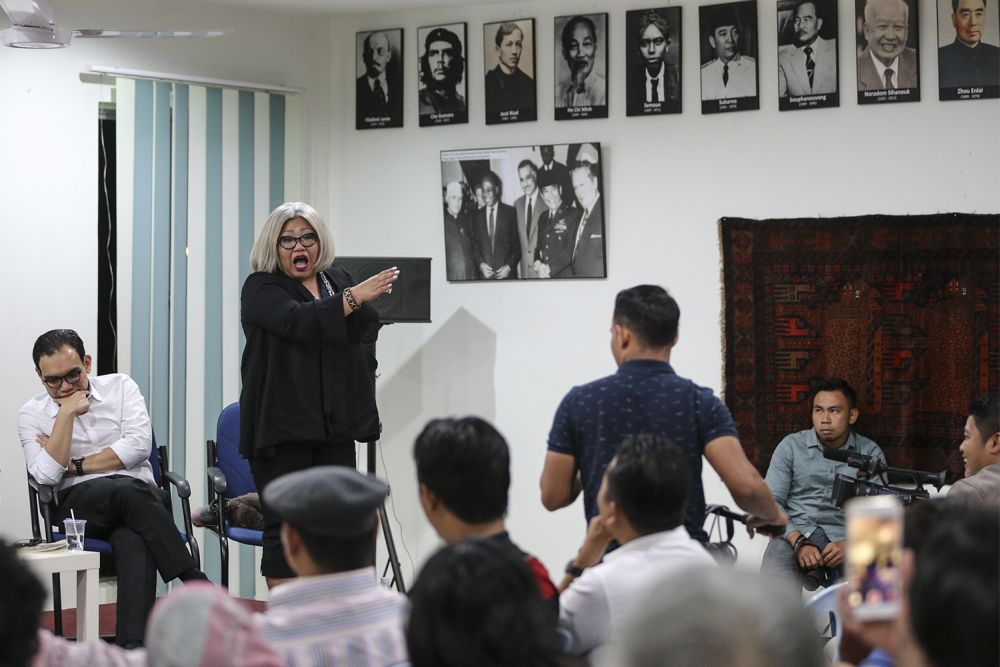 Lawyer and social activist Siti Kasim speaks during the 'Religious Tolerance and New Malaysia' forum at Gerak Budaya in Petaling Jaya July 30, 2018. u00e2u20acu2022 Picture by Azneal Ishak