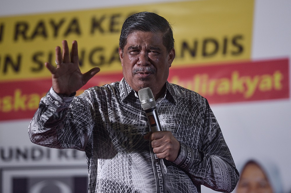 Kota Raja MP and Defence Minister Mohamad Sabu speaks during a ceramah in Kampung Jalan Kebun, Shah Alam July 31, 2018. u00e2u20acu201d Picture by Mukhriz Hazim
