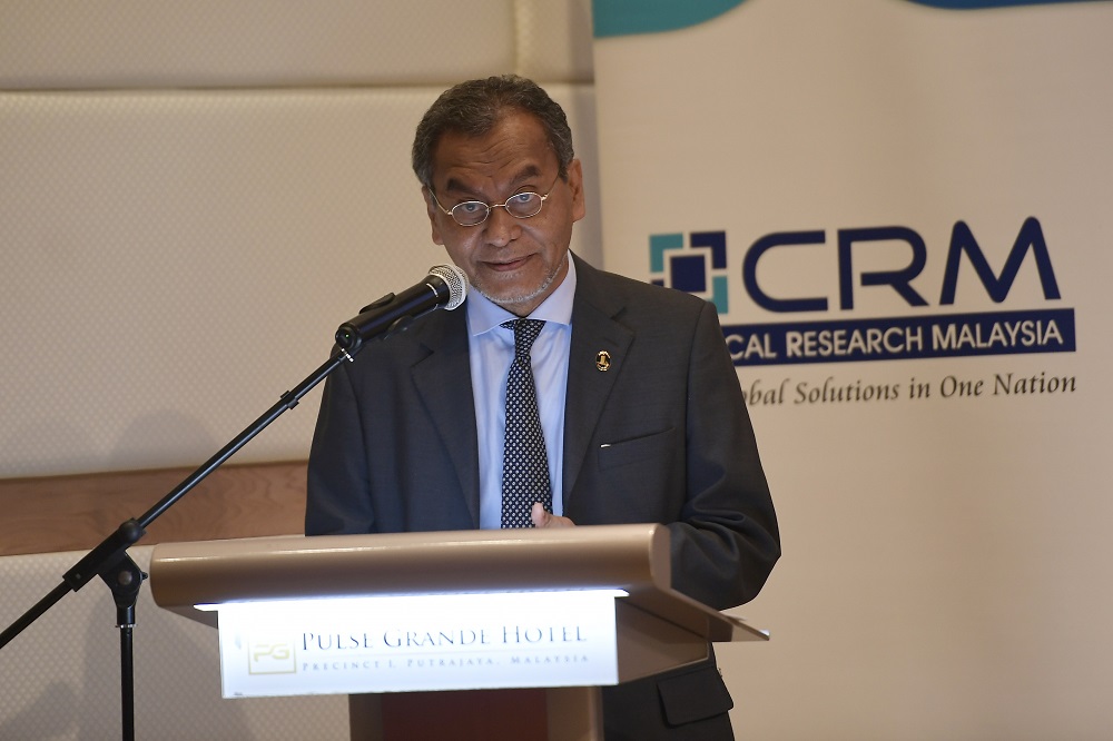 Health Minister Dzulkefly Ahmad delivers his speech before the signing of the MoU between Clinical Research Malaysia and the Foundation for Innovative New Diagnostics in Putrajaya August 6, 2018. u00e2u20acu201d Picture by Azinuddin Ghazali