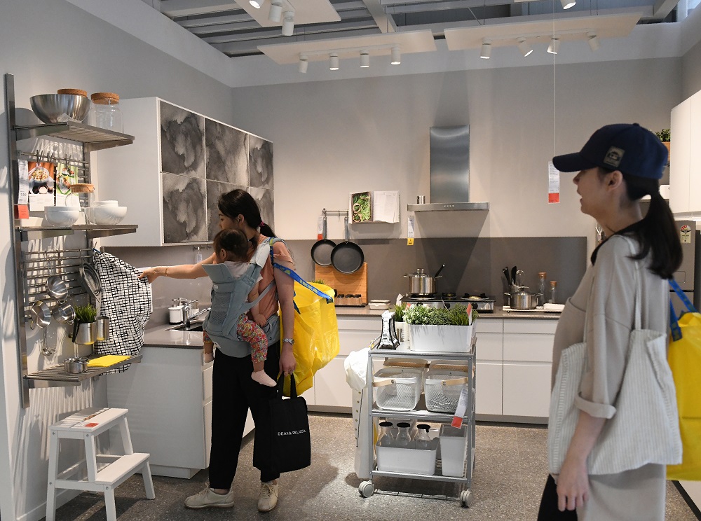 Indian customers browse at the new IKEA store in Hyderabad on August 9, 2018. Ikea has opened its first Indian outlet, hoping to wow a burgeoning middle class with offerings tweaked to local tastes. u00e2u20acu201d AFP pic
