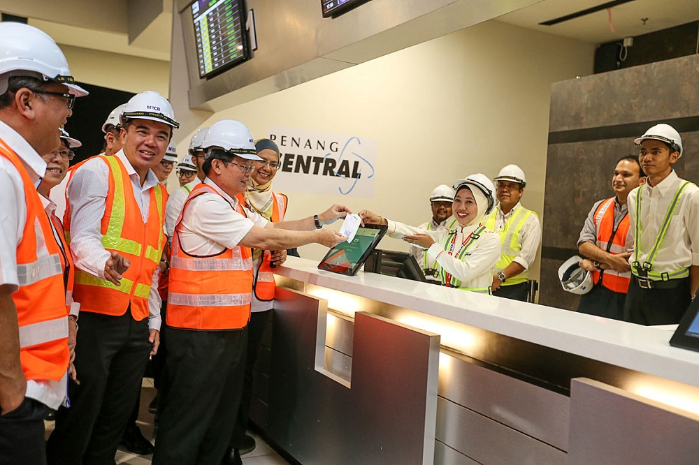 Penang Chief Minister Chow Kon Yeow (third left) during a visit to Penang Sentral in Butterworth August 14, 2018.