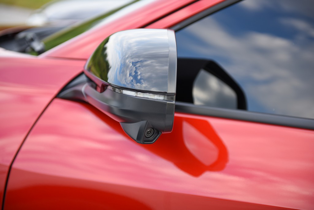 The lane watch camera on the Honda HR-V RS is mounted below the wing mirror.