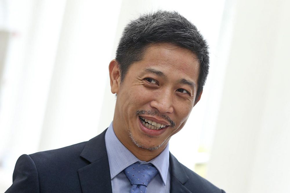 Bukit Tengah assemblyman Gooi Hsiao Leung speaks to reporters at the State Assembly building in George Town August 8, 2018. u00e2u20acu2022 Picture by Sayuti Zainudin