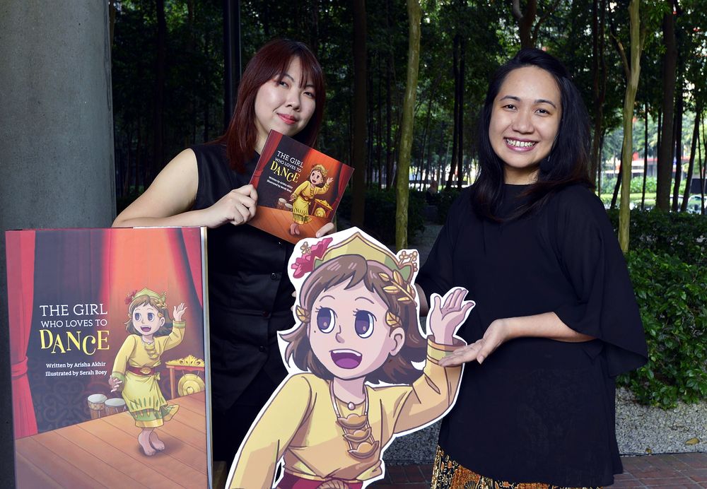 ‘The Girl Who Loves to Dance’ illustrator Serah Boey (left) and author Arisha Akhir.