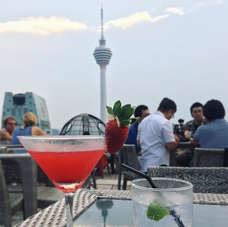 Drinks for two with one good view. — Image from Instagram (@goseewhy)