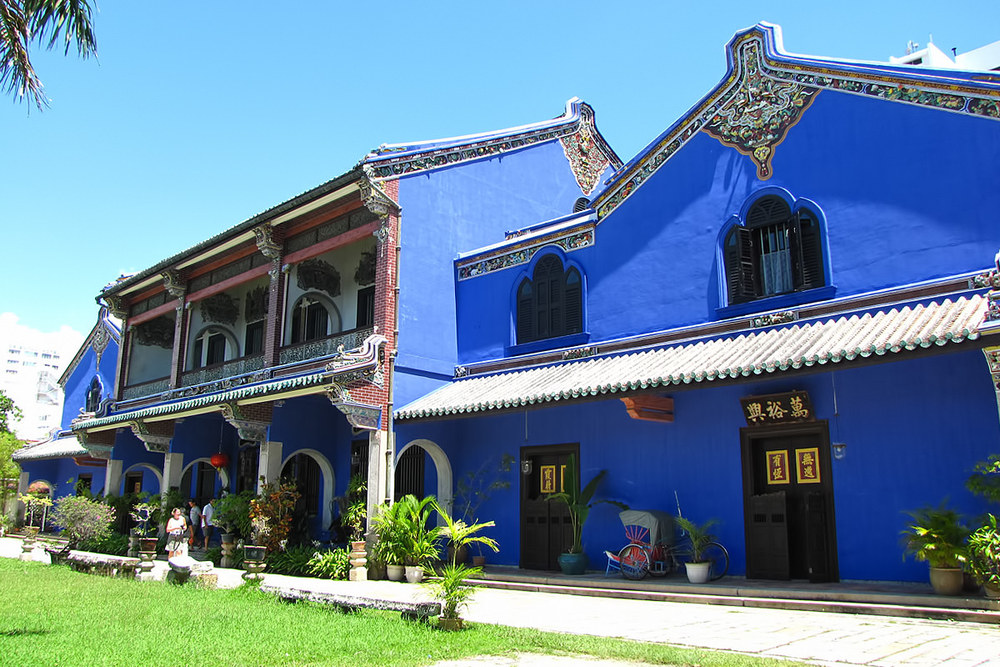 Cheong Fatt Sze Mansion also goes by the name of the u00e2u20acu02dcBlue Mansion.u00e2u20acu2122 u00e2u20acu201d Photo courtesy of Hotels.comn