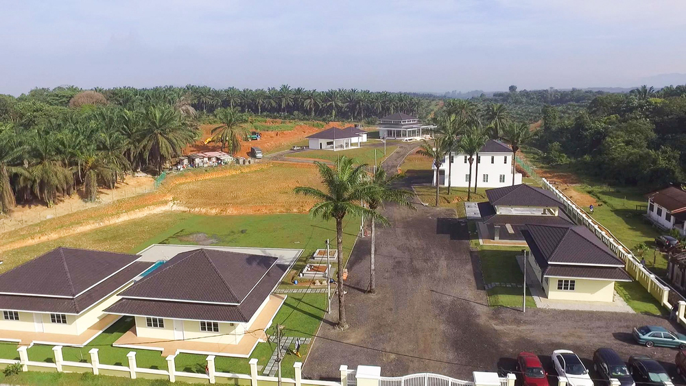 The spacious campus of Maahad Tahfiz Al Ammar in Rantau, Negri Sembilan, which combines the teaching of ‘hafazan’ (memorisation of the Quran) and the Cambridge IGCSE curriculum. — Picture from Facebook @YayasanAlAmmar
