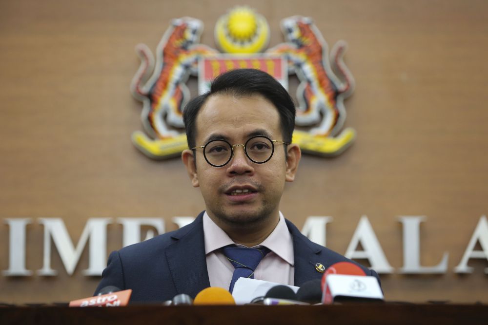 Deputy Youth and Sports Minister Steven Sim speaks during a press conference at Parliament in Kuala Lumpur on August 02, 2018. u00e2u20acu201d Picture by Yusof Mat Isa