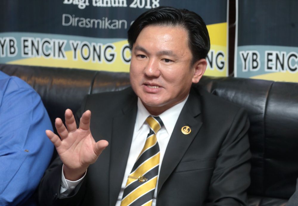 State Housing, Local Government, Public Transport, and Non-Muslim Affairs executive committee chairman Paul Yong, August 14, 2018. u00e2u20acu2022 Picture by Farhan Najib