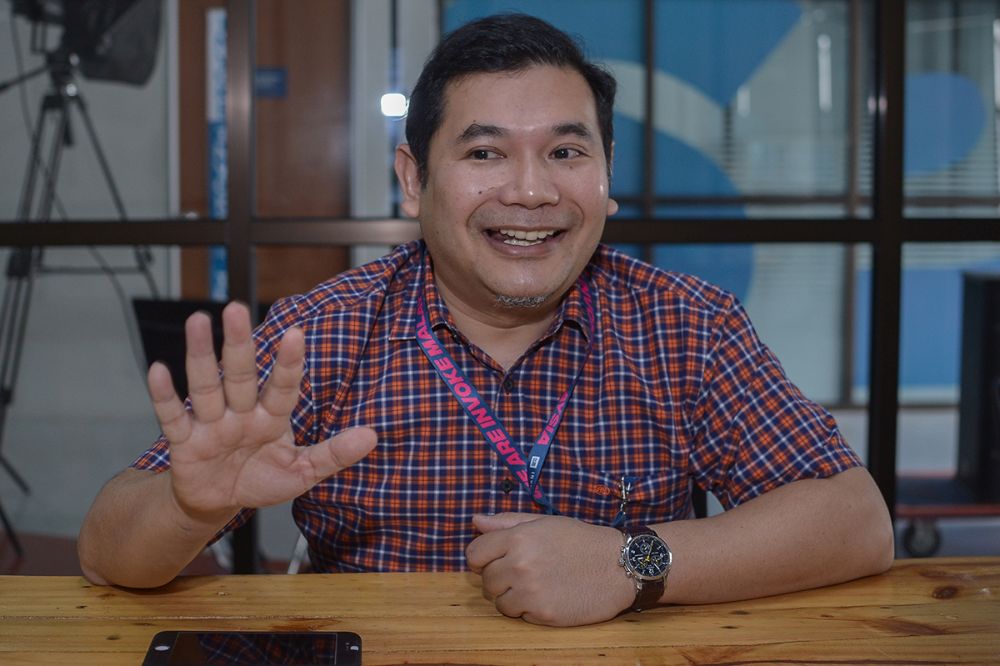 Invoke Malaysia founder Rafizi Ramli speaks during an interview at his office in Kuala Lumpur August 8, 2018. u00e2u20acu2022 Picture by Mukhriz Hazim