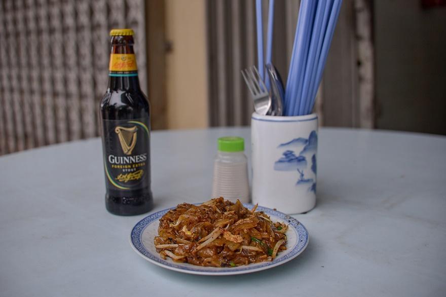 A signature Stout along with a Malaysian favourite.