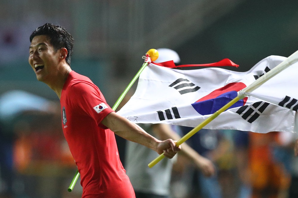Son Heung-min of South Korea celebrates after winning the Asian Games menu00e2u20acu2122s football gold medal match in Bogor September 1, 2018. u00e2u20acu201d Reuters pic