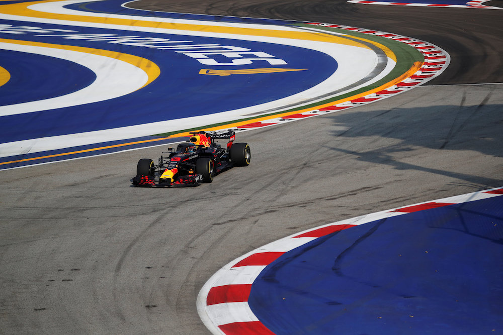 Red Bullu00e2u20acu2122s Daniel Ricciardo is seen during practice for the Singapore Grand Prix September 14, 2018. u00e2u20acu201d Reuters pic
