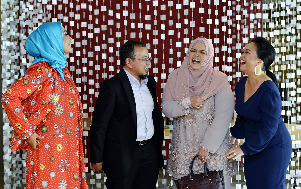 (From left) Liza Hanim, Ahmad Muriz Che Rose, Aishah and Rachel Guerzo will grace the DFP stage on Malaysia Day weekend with classic hits. u00e2u20acu201d Pictures by Ham Abu Bakar