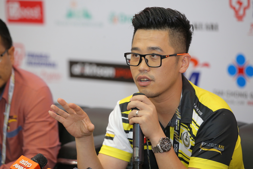 Perak Youth and Sports Executive Committee chairman Howard Lee addresses a press conference in Ipoh September 13, 2018. u00e2u20acu201d Picture by Marcus Pheong