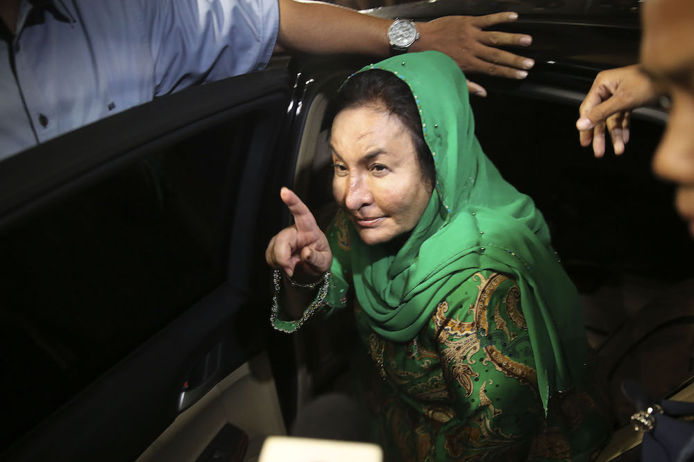 Datin Seri Rosmah Mansor leaves MACC headquarters in Putrajaya September 26, 2018. u00e2u20acu201d Picture by Yusof Mat Isa