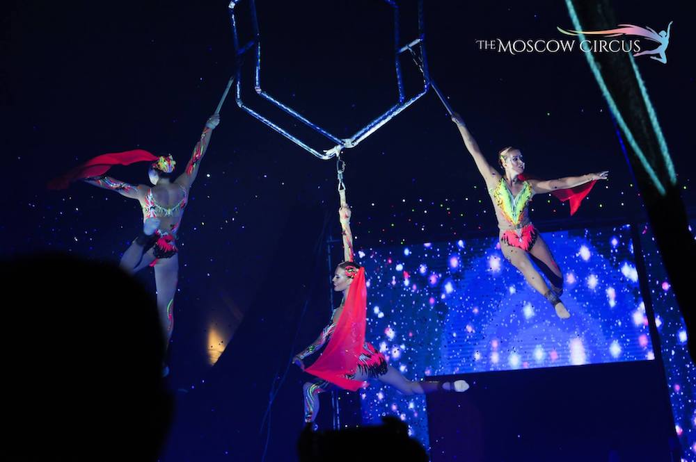 Daring ladies on the high hexagon act. u00e2u20acu201d Picture courtesy of Moscow Circus