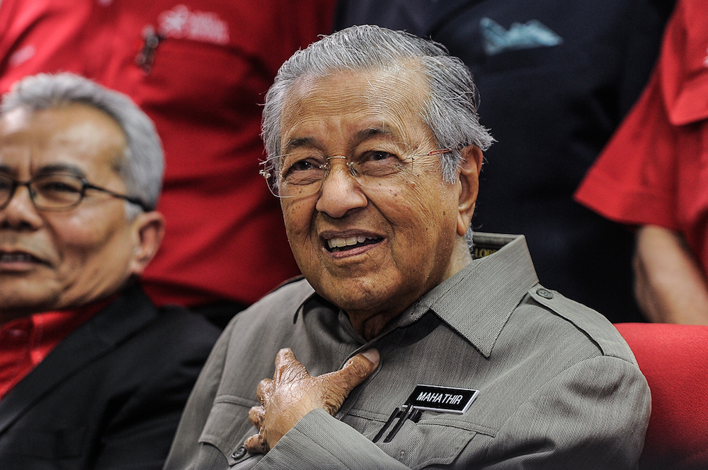 Tun Dr Mahathir Mohamad addresses a press conference at Menara Yayasan Selangor in Petaling Jaya September 14, 2018. u00e2u20acu201d Picture by Shafwan Zaidon