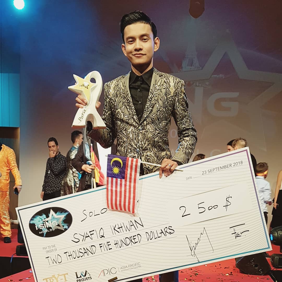 Syafeek sang Siti Nurhalizau00e2u20acu2122s 'Kau Kekasihku' for the finals. u00e2u20acu201d Instagram/Syafeek Ikhwan