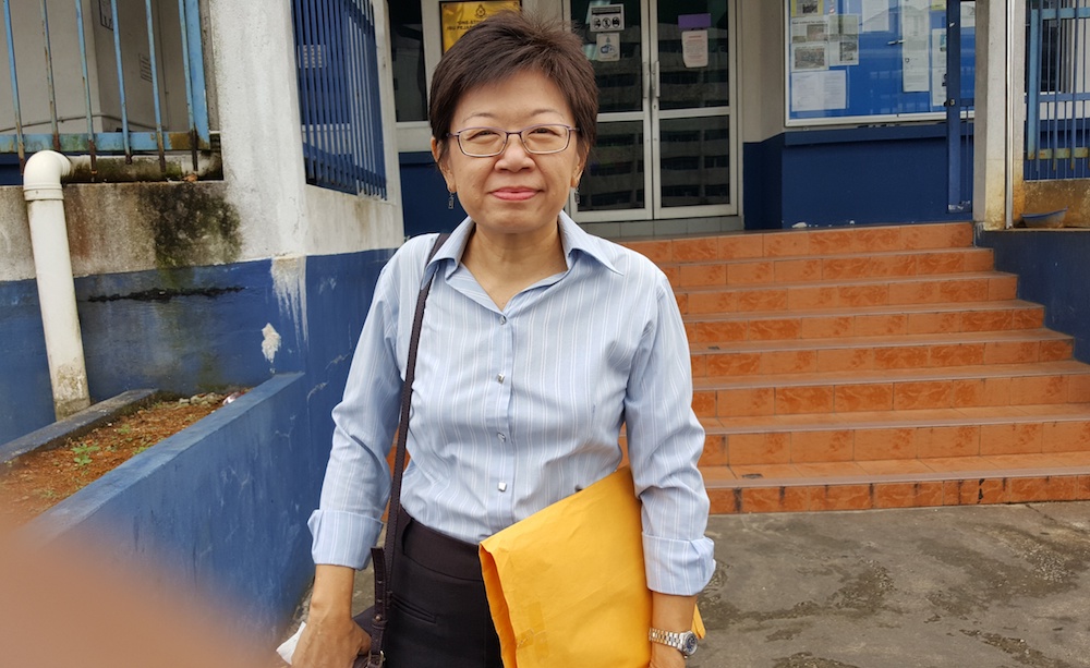 Lawyer Ann Teo says we should ask ourselves what we can do for the country rather than asking what the country can do for us. u00e2u20acu201d Picture by Sulok Tawie