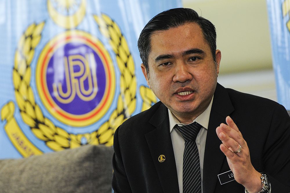 Transport Minister Anthony Loke speaks to reporters during a press conference at the AES control centre in Subang September 3, 2018. u00e2u20acu201d Picture by Miera Zulyana