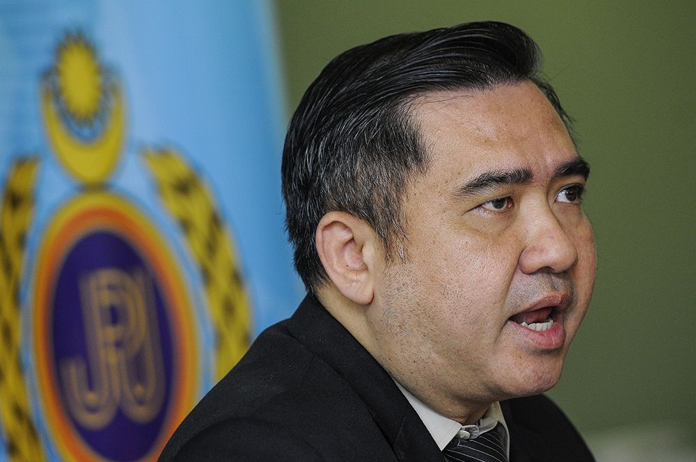 Transport Minister Anthony Loke speaks to reporters during a press conference at the AES control centre in Subang September 3, 2018. u00e2u20acu201d Picture by Miera Zulyana