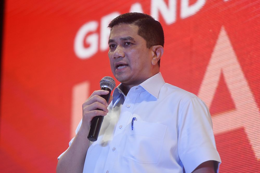 Azmin speaks during a ceramah in Balakong September 7, 2018. u00e2u20acu201d Picture by Azinuddin Ghazali