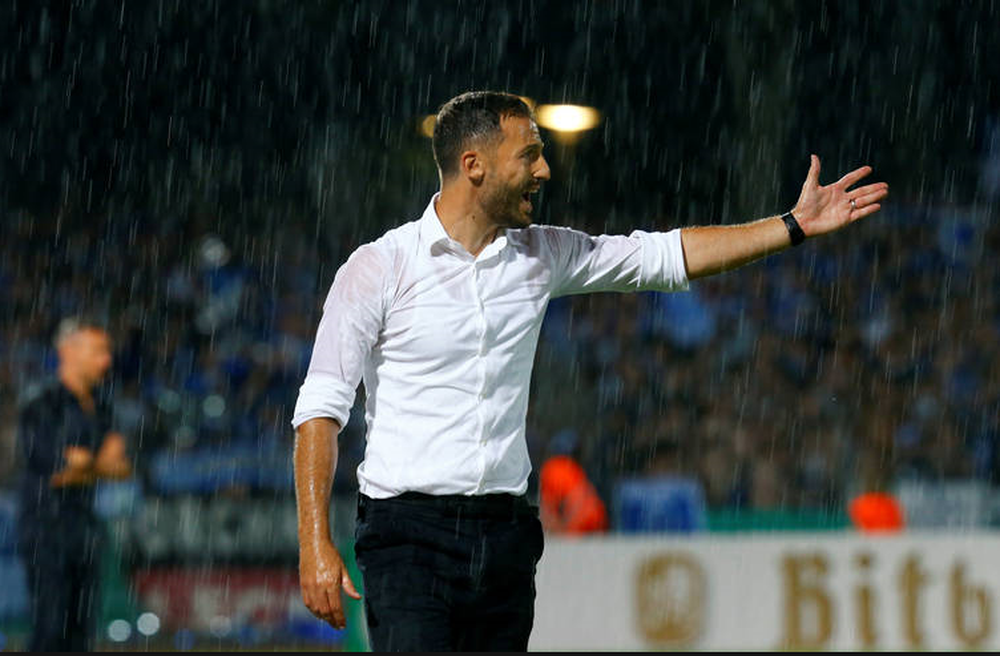 Schalke 04 coach Domenico Tedesco gestures during the DFB Cup First Round match FC Schweinfurt 05 v Schalke 04 in Willy-Sachs-Stadion, Schweinfurt, Germany, August 17, 2018. u00e2u20acu201d Reuters pic