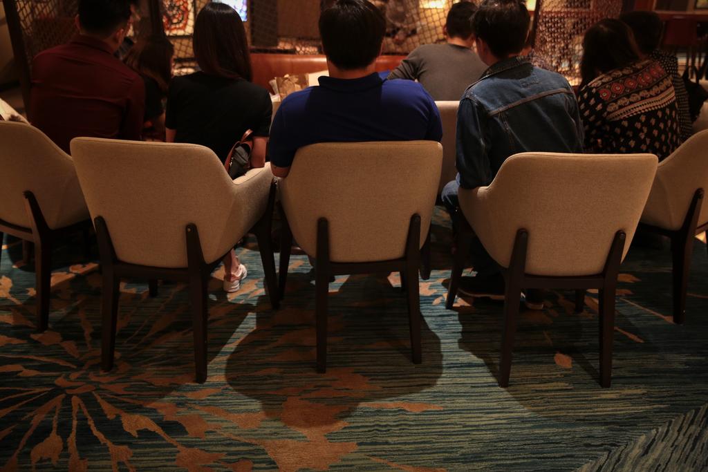 More than 15 people who have lost more than S$500,000 in course fees and trading losses in total have lodged more than 10 police reports so far against Nicholas Seah Hua Sheng. u00e2u20acu201d Jason Quah/TODAY pic