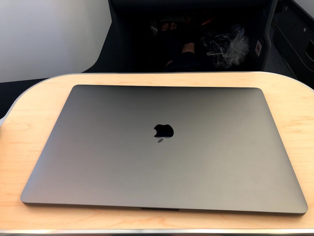 For a 15-inch laptop, it's pretty svelte and easy to carry around. u00e2u20acu201d Picture by Erna Mahyuni