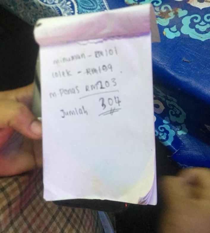 Siti Roshilah was shocked when she received the bill, which came up to RM413. — Picture via Facebook