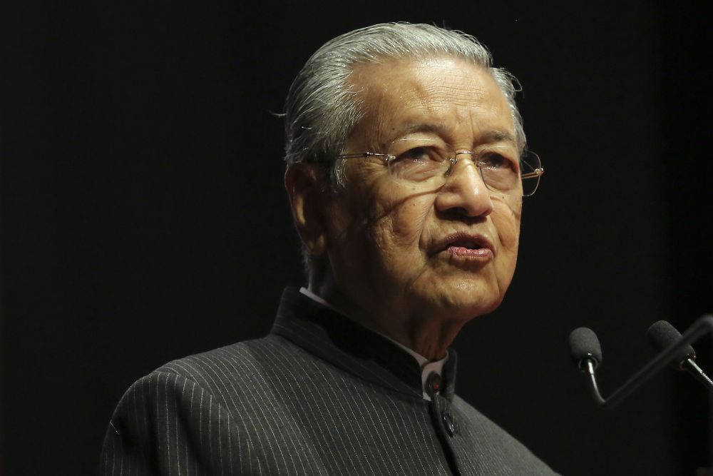 Prime Minister Tun Dr Mahathir Mohamad speaks during the 9th International Rubber Glove Conference and Exhibition in Kuala Lumpur September 4, 2018. u00e2u20acu2022 Picture by Yusof Mat Isa