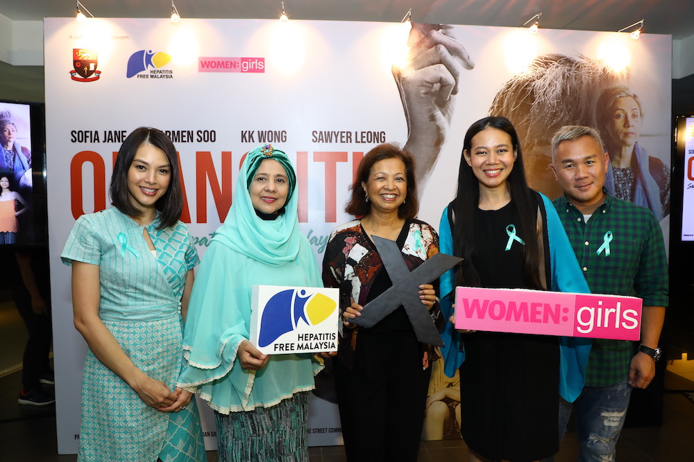 Carmen Soo, Dr Rosmawati Mohamed, Datin Paduka Marina Mahathir, Low Ngai Yuen, and KK Wong announced the collaboration to raise awareness about street communities and hepatitis infection. u00e2u20acu201d Picture courtesy of WOMEN:girls