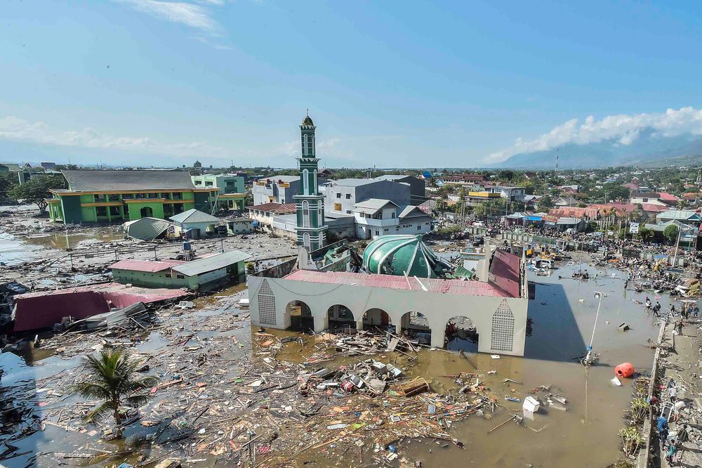 An aerial view of the Baiturrahman mosque which was hit by a tsunami, after a quake in West Palu, Central Sulawesi, Indonesia September 30, 2018. u00e2u20acu201d Antara Foto/Muhammad Adimaja picture via Reuters