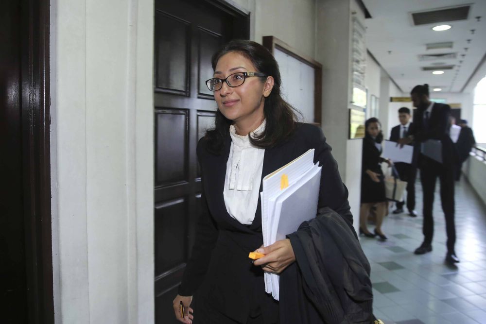Laywer Sangeet Kaur Deo, who representing Dr Setev Shaariibuu, is seen at the Shah Alam High Court on September 25, 2018. u00e2u20acu2022 Picture by Yusof Mat Isa