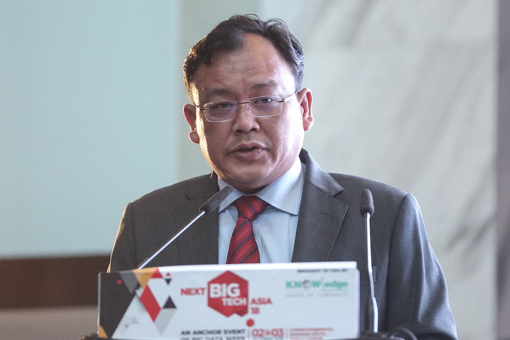 Deputy Minister of Communications and Multimedia, Eddin Syazlee Shith speaks at the Next Big Tech Asia 2018 event at Nexus Bangsar October 2, 2018. u00e2u20acu201d Picture by Azneal Ishak