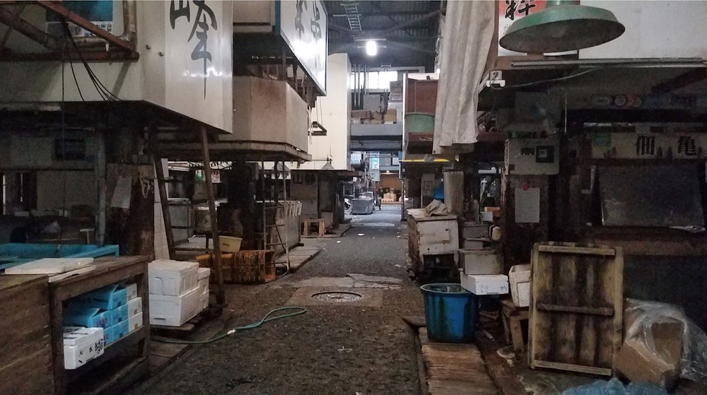 This photograph shows inside the closed Tsukiji fish market in Tokyo on October 11, 2018, on the same day that new fish market in Toyosu was opened and hold its first auction. u00e2u20acu201d AFP pic