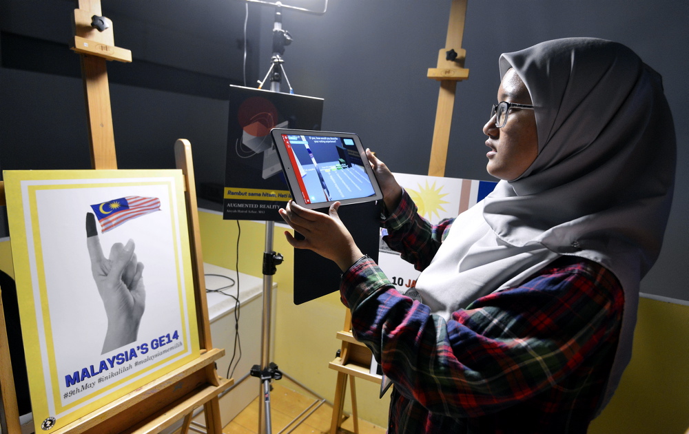 MMU student Aisyah Harul’s project looks at the impact of the 14th general election.