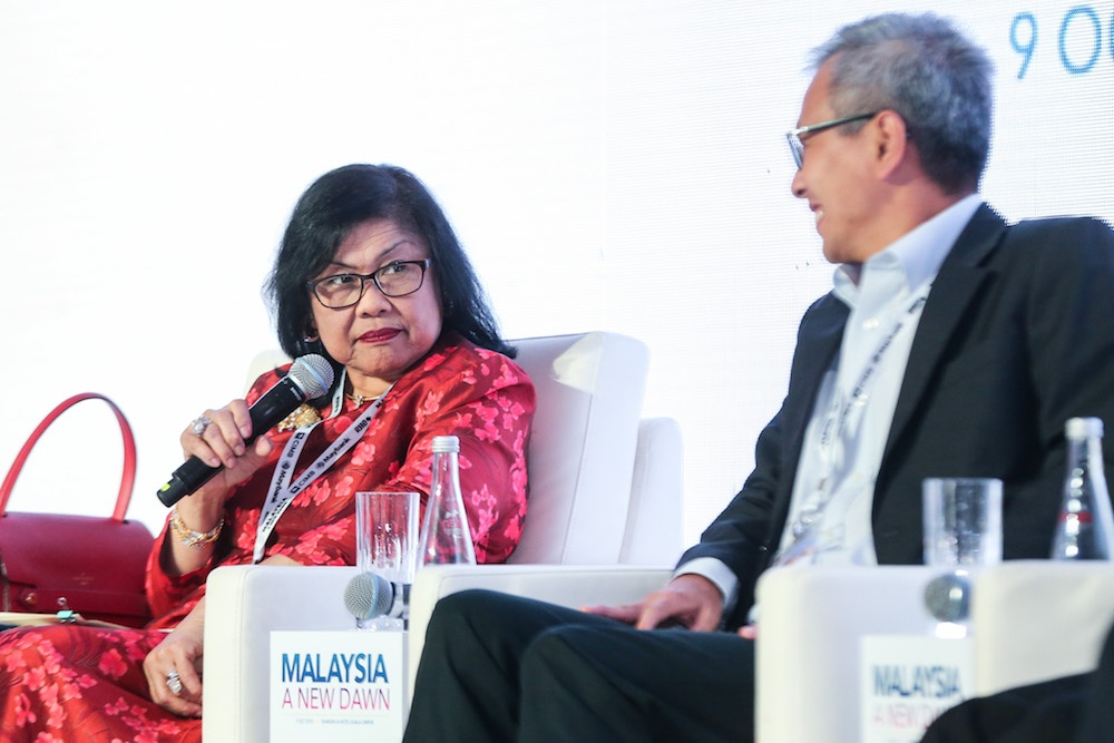 Tony Pua reacts as Tan Sri Rafidah Aziz speaks during the u00e2u20acu02dcMalaysia: A New Dawnu00e2u20acu2122 conference in Kuala Lumpur October 9, 2018. u00e2u20acu201d Picture by Ahmad Zamzahuri