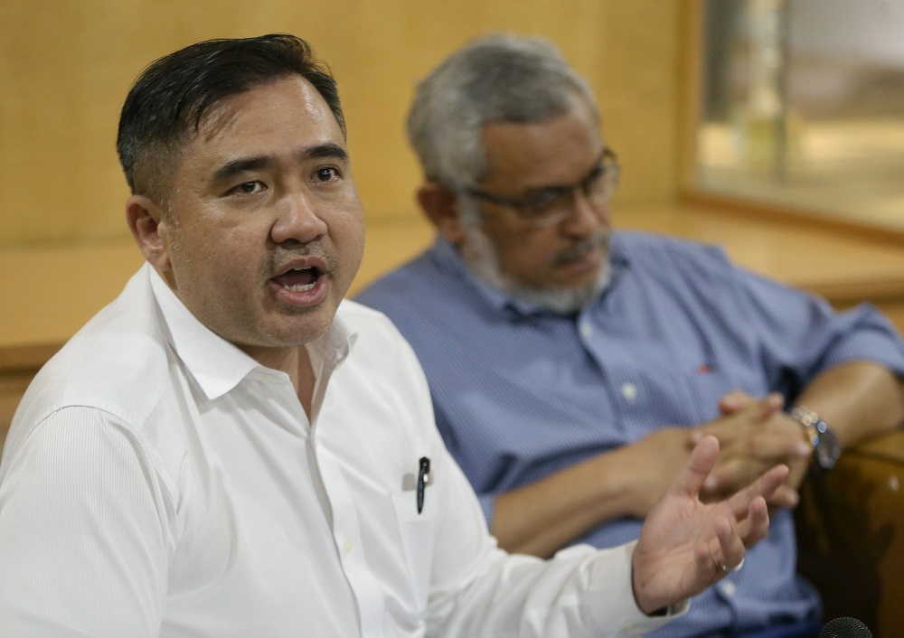 Transport Minister Anthony Loke speaks during a press conference in Kuala Lumpur October 18, 2018. u00e2u20acu201d Picture by Razak Ghazali