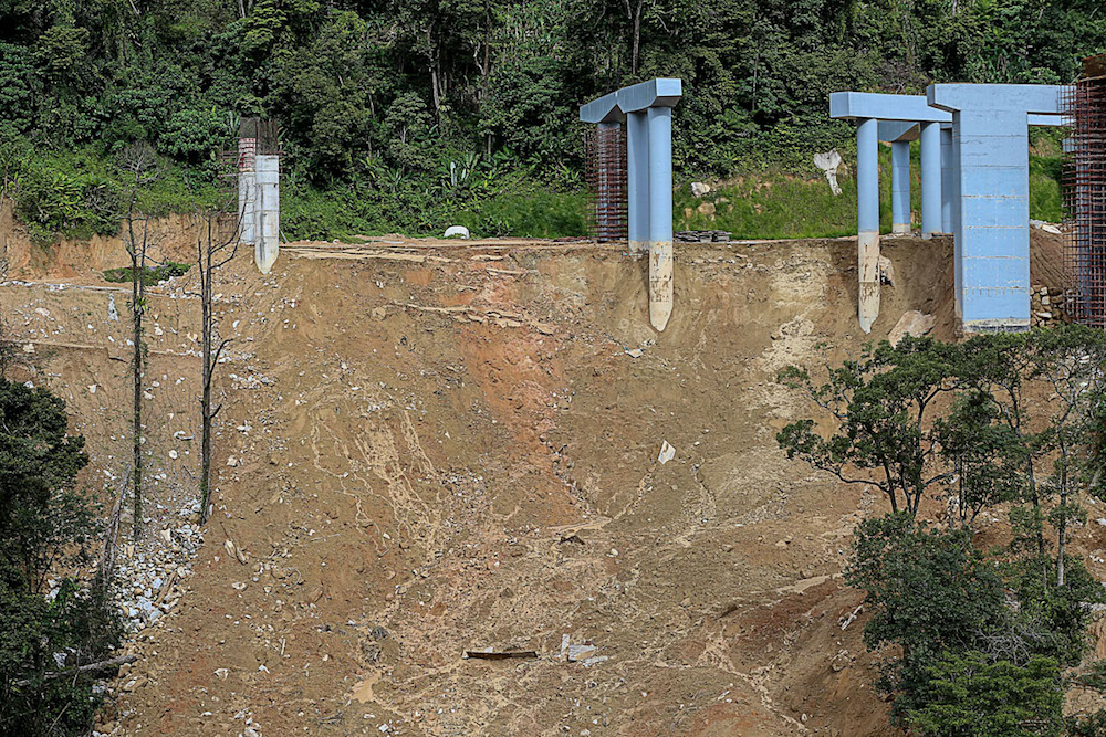 The construction site between Bukit Kukus and Bukit Paya Terubong where the landslide occurred in Paya Terubong October 19, 2018. u00e2u20acu201d Picture by Sayuti Zainudin